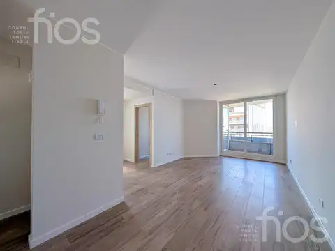 VENTA DEPARTAMENTO DE UN DORMITORIO A ESTRENAR CON BALCON Y AMENITIES EN ZONA CENTRO