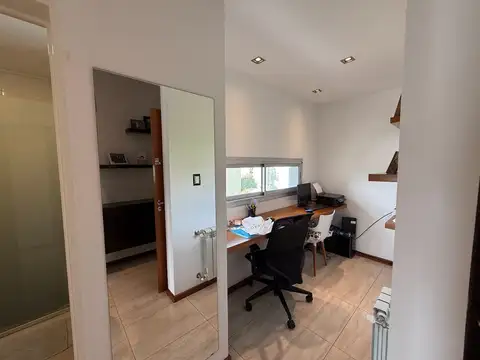 Departamento en Venta con 2 cocheras