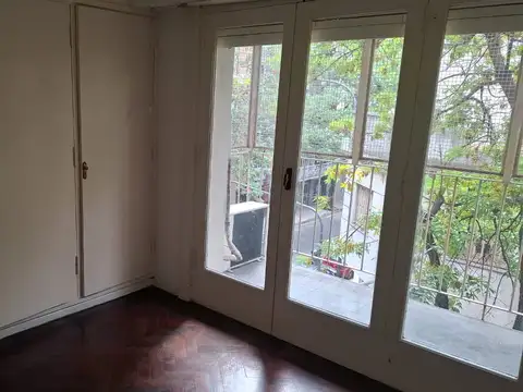 COLOMBRES 100, Piso 3