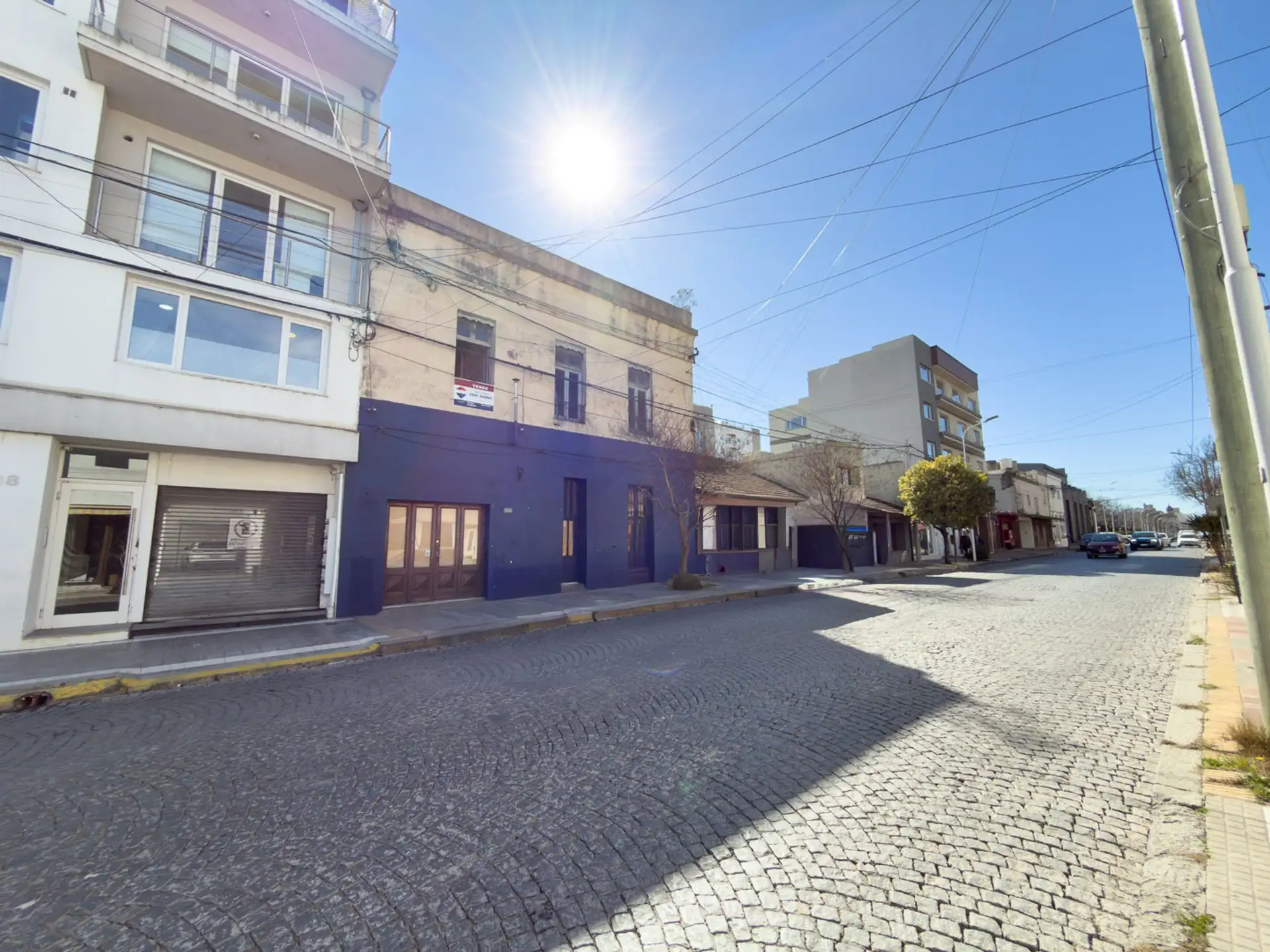 VENTA CASA CENTRO TANDIL LOTE APTO DESARROLLO