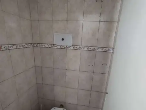 Local en Venta en Wilde, USD 45.000