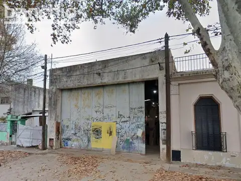 Galpon en Venta 33  mts Fondo