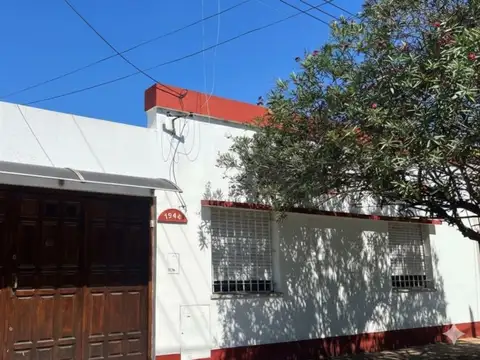 CASA EN VENTA LOS HORNOS 2 DORMITORIOS