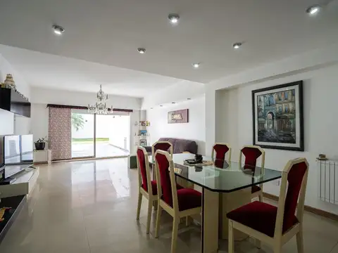 Casa Dúplex  en Venta en Flores, Capital Federal, Buenos Aires