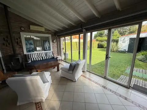 CASA 5 AMBIENTES EN VENTA EN SAN ISIDRO