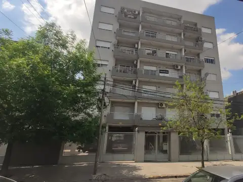 DEPARTAMENTO 2 ambientes en ALQUILER - Moron