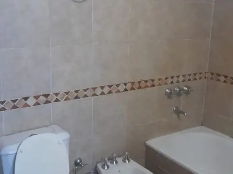 Departamento en Alquiler en Morón, $ 520.000