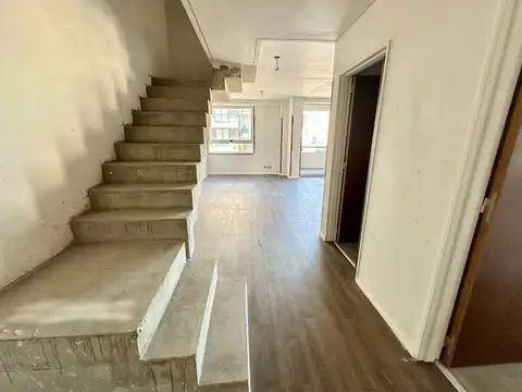 Departamento 5 ambientes con 2 baños