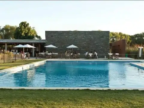 Terreno en Venta en San Sebastian, USD 42.000