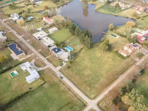 LOTE EN VENTA EN FINCAS DE SAN VICENTE A LA LAGUNA
