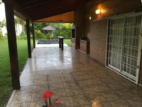 Casa en Venta en Paso de la Patria, USD 90.000