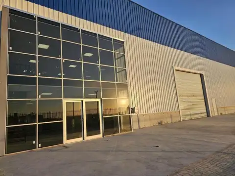 Micro Parque Industrial - Nave Logística 1.700 m2