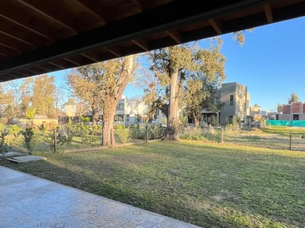 Depto Tipo Casa en Venta con cochera