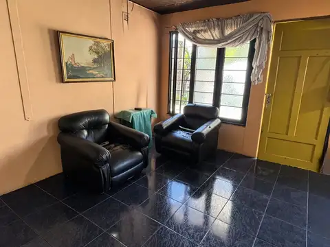 VENTA CASA LOTE PROPIO JARDIN ITUZAINGO UDAONDO