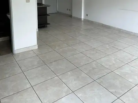 Departamento en Alquiler en Caballito Sur, $ 600.000