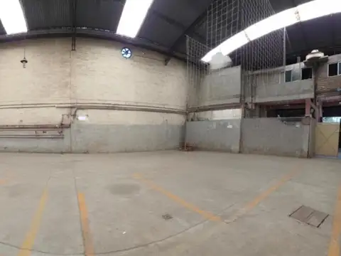 Galpón en venta Munro