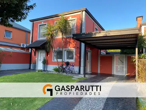 Casa en Venta en Septiembre, USD 280.000