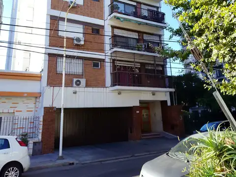 Departamento 4 ambiente con cochera