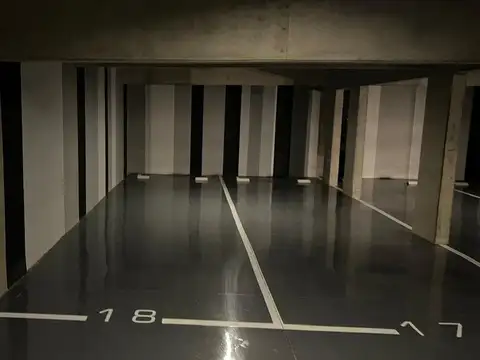 Venta cochera doble zona río