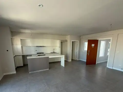Mitre 400