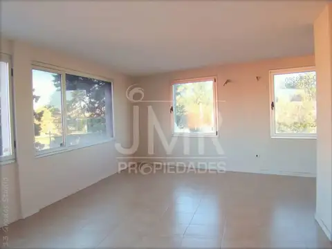 Oportunidad en Pilar Green – oficina con cochera y acceso directo Panamericana