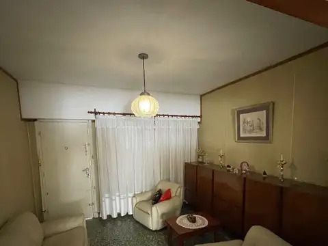 Casa en Venta en Quilmes Oeste, USD 130.000