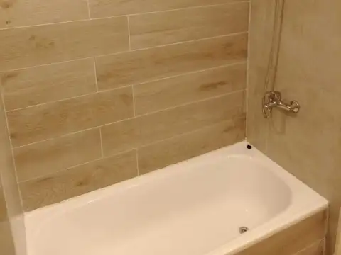 Departamento en Venta en Flores, USD 79.500