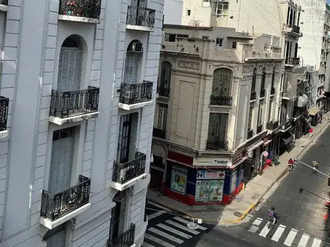 Oficina en Alquiler en Tribunales, $ 150.000