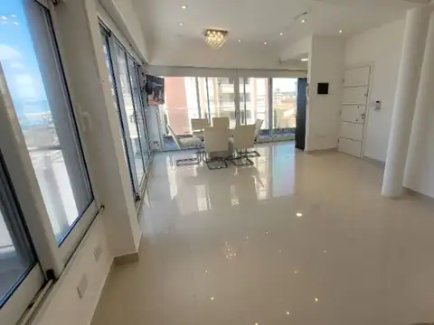 Departamento en Venta de 4 dormitorios