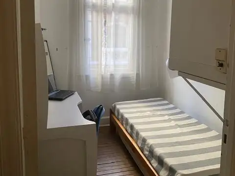 Departamento de 3 ambientes al frente en muy buena ubicación