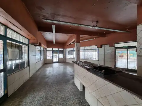 Local - Gregorio De Laferrere