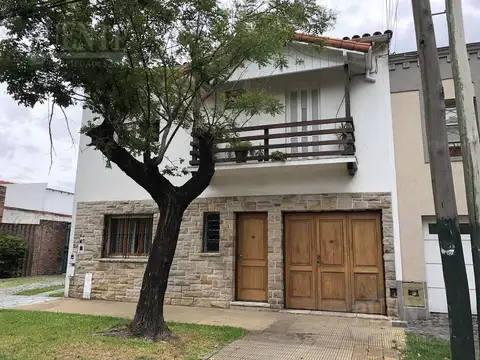 Casa - Banfield Oeste