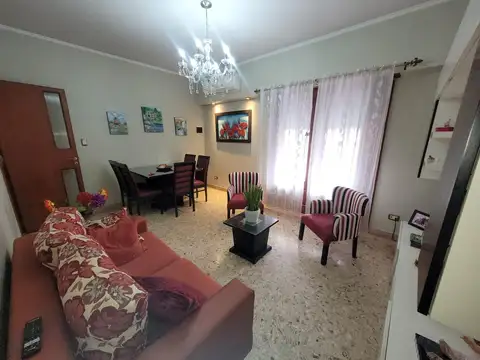 Departamento 2 ambientes con balcón