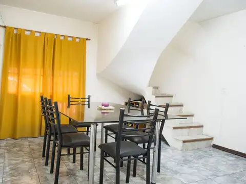 CASA 4 AMBIENTES VENTA AVELLANEDA