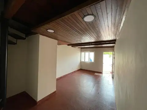 Casa en Alquiler en Barranqueras, $ 550.000