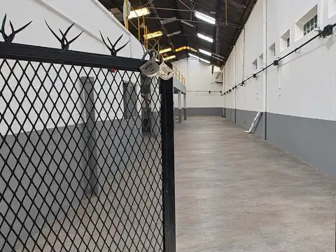 ALQUILER EXCELENTE DEPOSITO EN VILLA DOMINICO