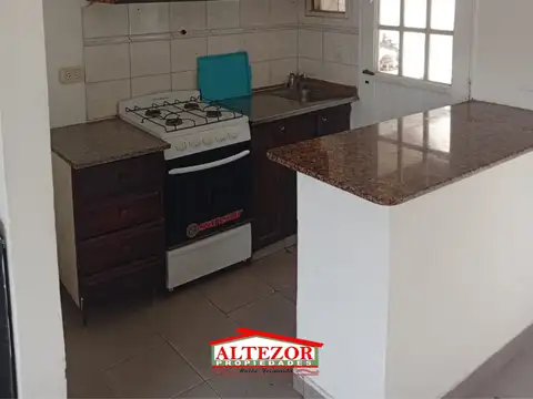 Dúplex en alquiler - Villa Buide