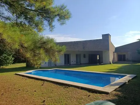 VENTA ó ALQUILER- Casa 3 habitaciones en Solares del Carcarañá