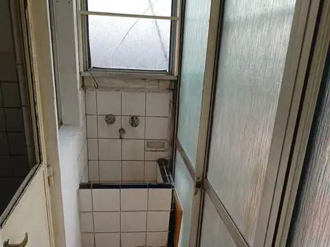 Departamento en  ONCE 1 ambiente coc baño y lav