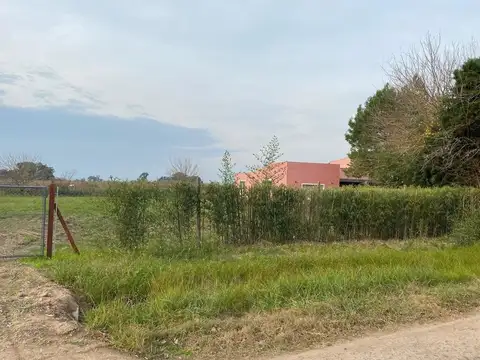 Lote de 1500m2 en Barrio Cerrado Comarca del Sol