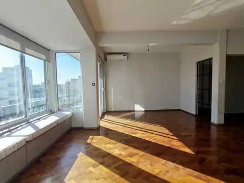 Departamento 3 ambientes con 3 baños