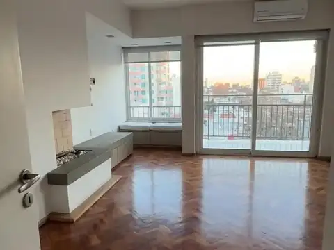 Departamento de 3 dormitorios en alquiler — Patricias Mendocinas esquina Av. Colón, Ciudad.