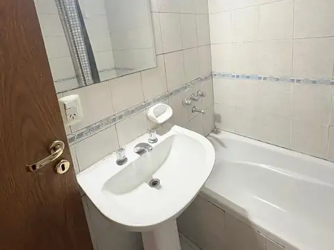 Entre Ríos 1100, Piso 00