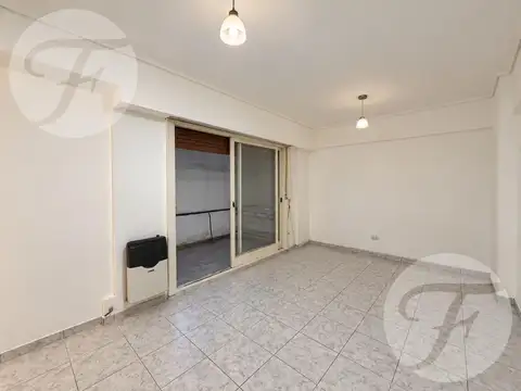 Monoambiente con patio en Recoleta | Ideal inversión y renta | Gutiérrez y Laprida