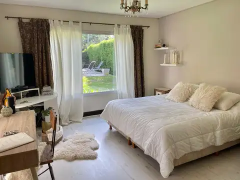 Casa en Alquiler en El Portillo, USD 2.500