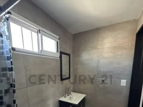 INCREIBLE CASA 5 AMBIENTES - JOSE C. PAZ