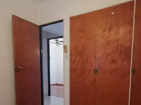 Departamento 5 ambientes con 1 baño