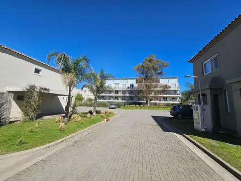 Departamento en Venta en Saravi Village, USD 105.000