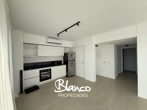 Departamento en Alquiler con 1 cocheras