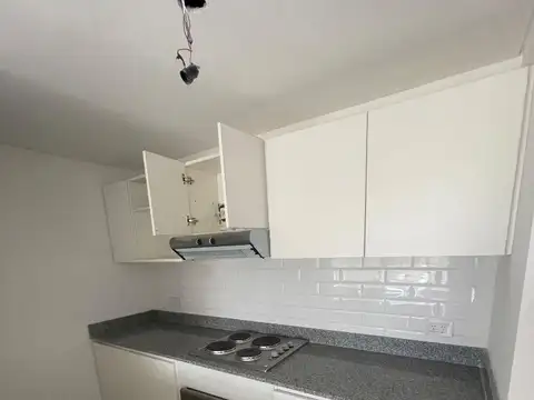 Departamento en Alquiler en Castelar Sur, $ 540.000